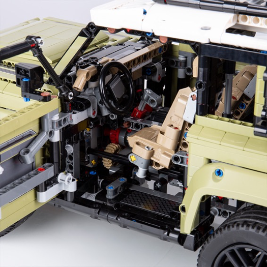乐高® Technic™系列全新一代路虎Defender车型拼搭类玩具.png
