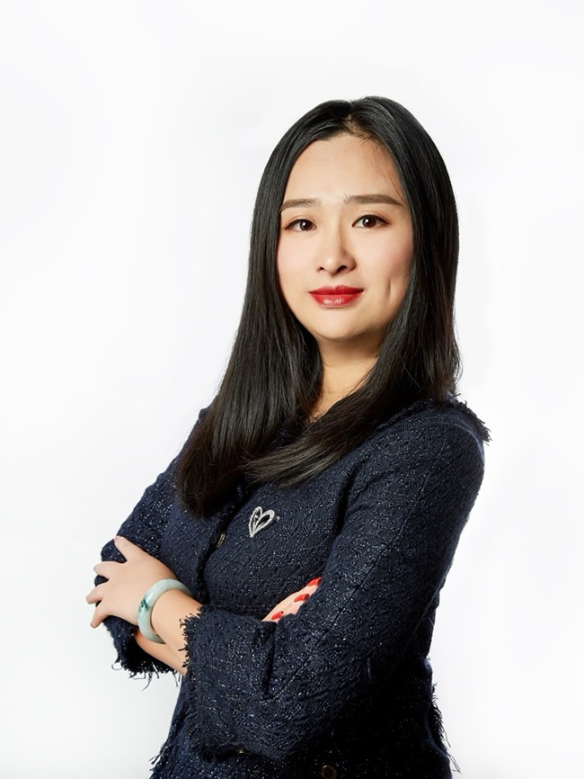 Hape国际控股集团全球副总裁 裘莹莹.jpg
